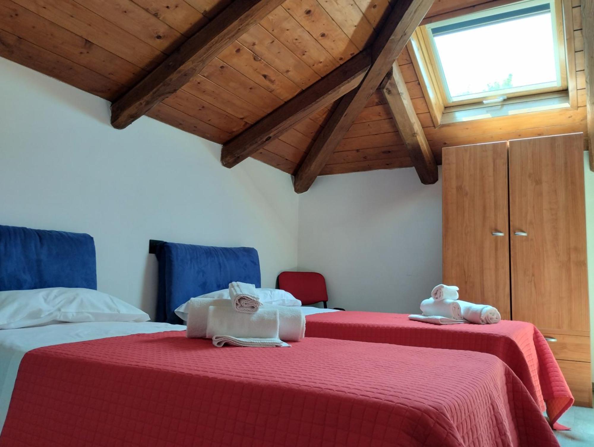 Guest House La Casa Del Mandatario LʼAquila Kültér fotó