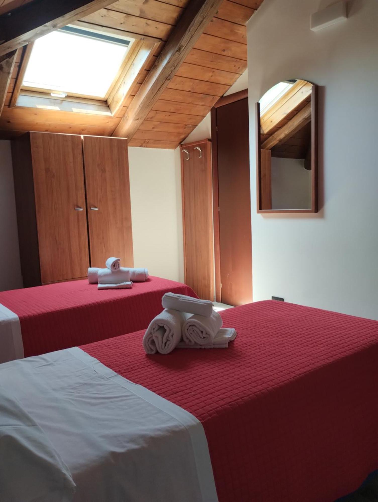 Guest House La Casa Del Mandatario LʼAquila Kültér fotó