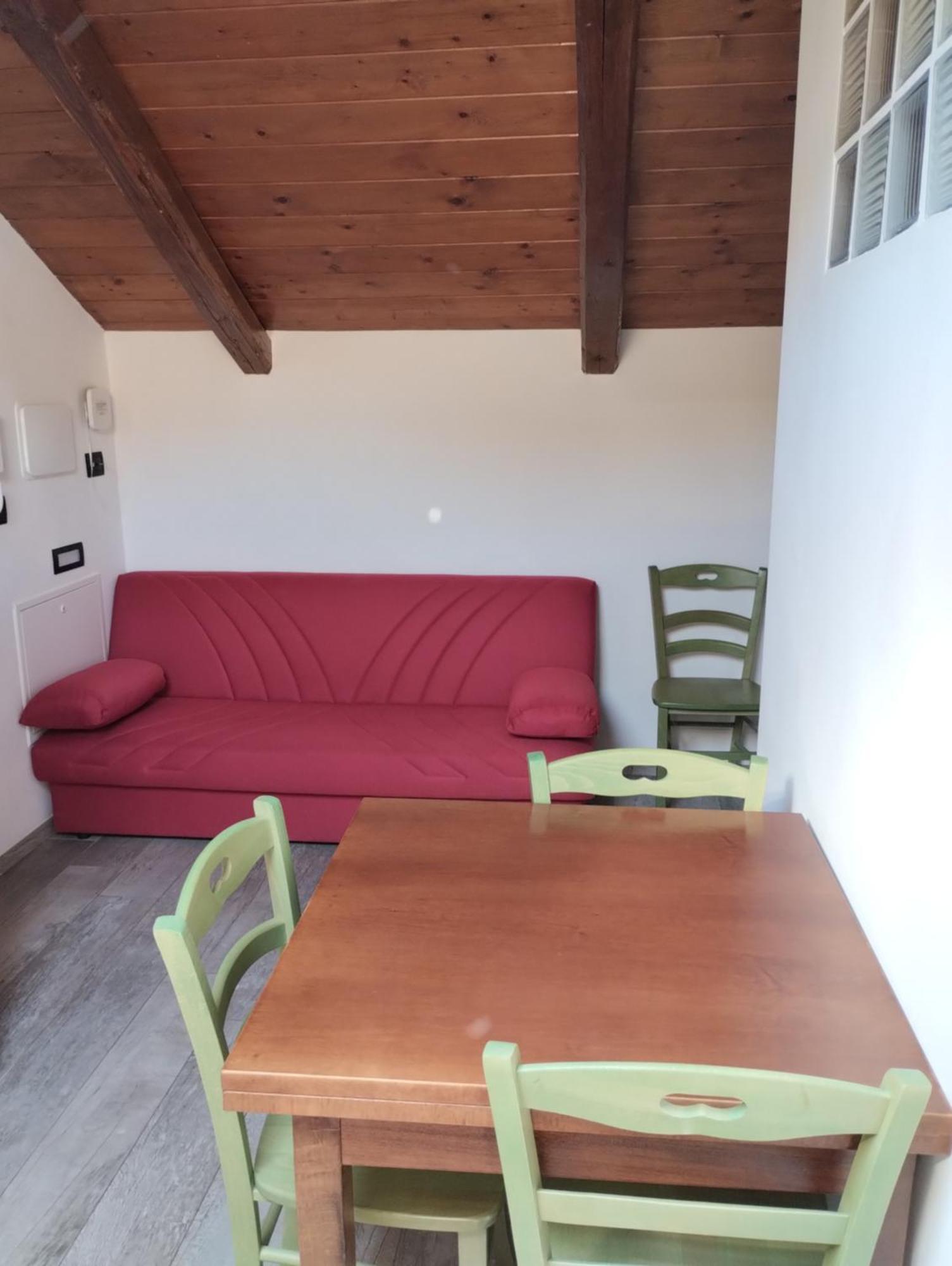 Guest House La Casa Del Mandatario LʼAquila Kültér fotó